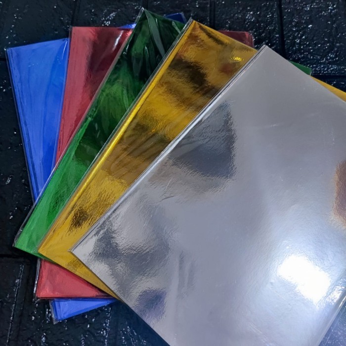 

Sampul metalik boxy