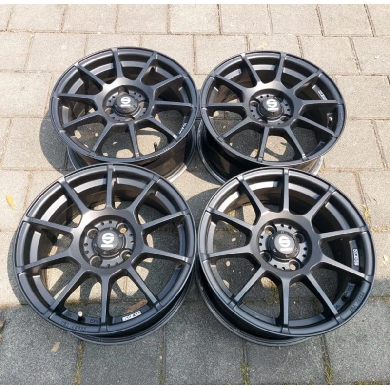 Velg Original Sparco Assetogara Ring 15 by OZ. Great Condition. Lebar 6.5. Et 37. Pcd 4x100