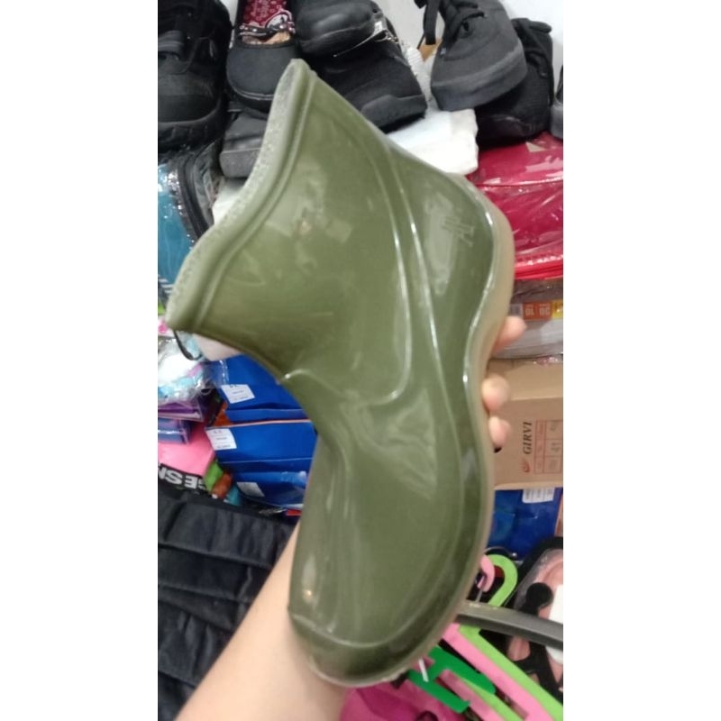 Sepatu AP Boots warna hijau pendek untuk pria dan wanita / Sepatu Boot antislip / Sepatu Boot Waterp