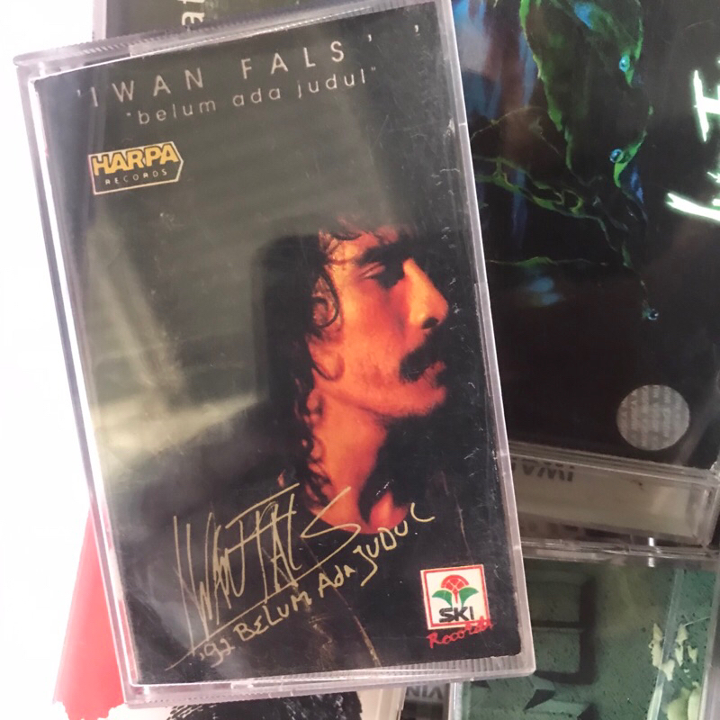 Kaset pita Iwan Fals Album Belum Ada Judul