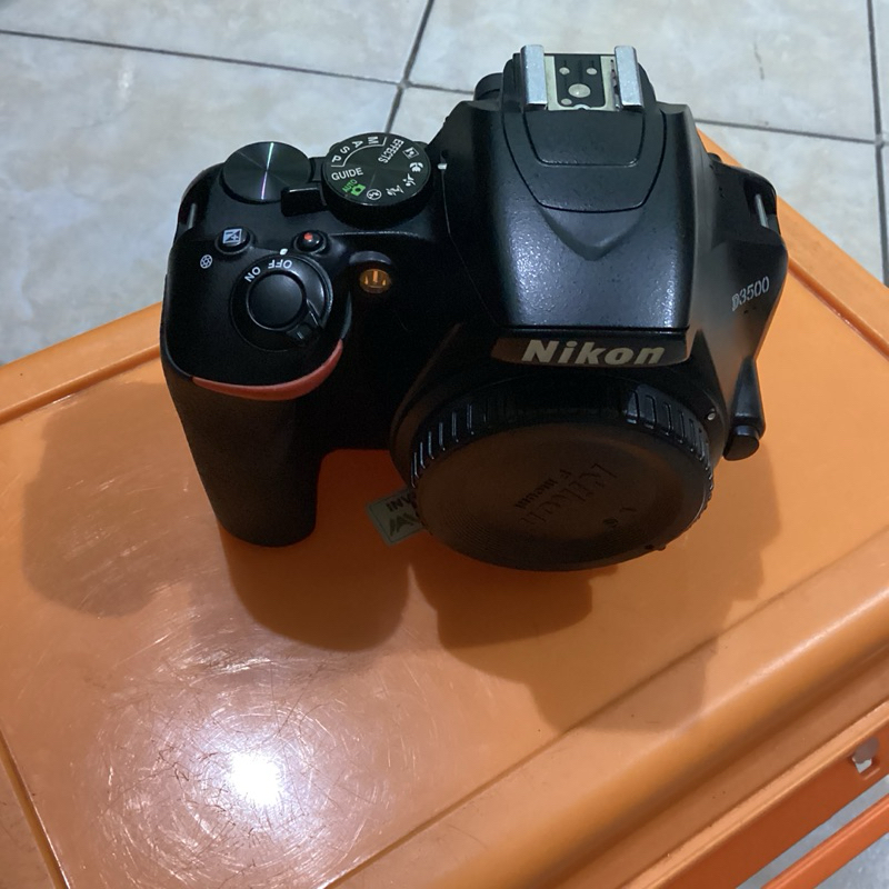 KAMERA NIKON D3500 DAN  CANON D1100 SECOND MURAH NORMAL