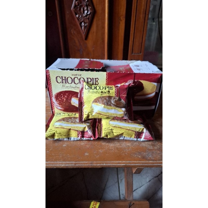 

Lotte CHOCHO PIE isi 12 pcs