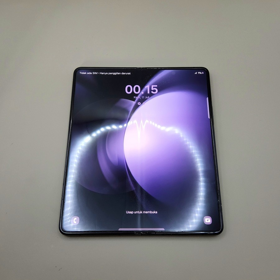 New Stok Second Handphone Samsung Galaxy Fold 5 - 256GB