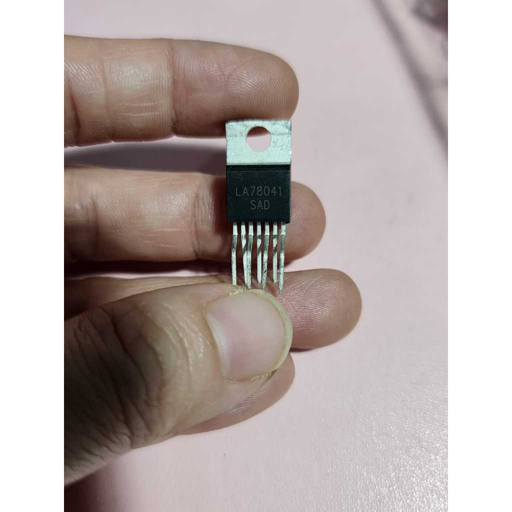 TRANSISTOR LA78041 IC Vertical LA TRANSISTOR 78041 IC 78041 IC LA78041 TRANSISTOR VERTICAL