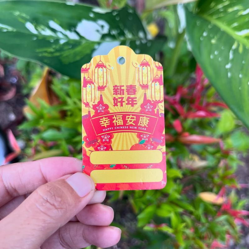 

Hang Tag Imlek ukuran 4 x 7 cm Dapat Tali Loop Plastik