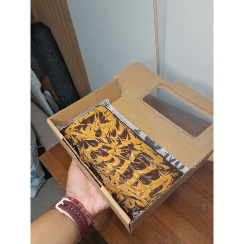 

Dhavia Bakery Skippy Peanut Butter Brownies 20x10 Brownies Panggang