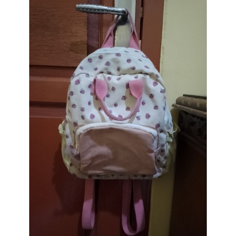PRELOVED TAS RANSEL SEKOLAH STRAWBERRY VIRAL