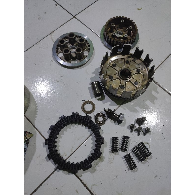 Rumah kopling thunder 125