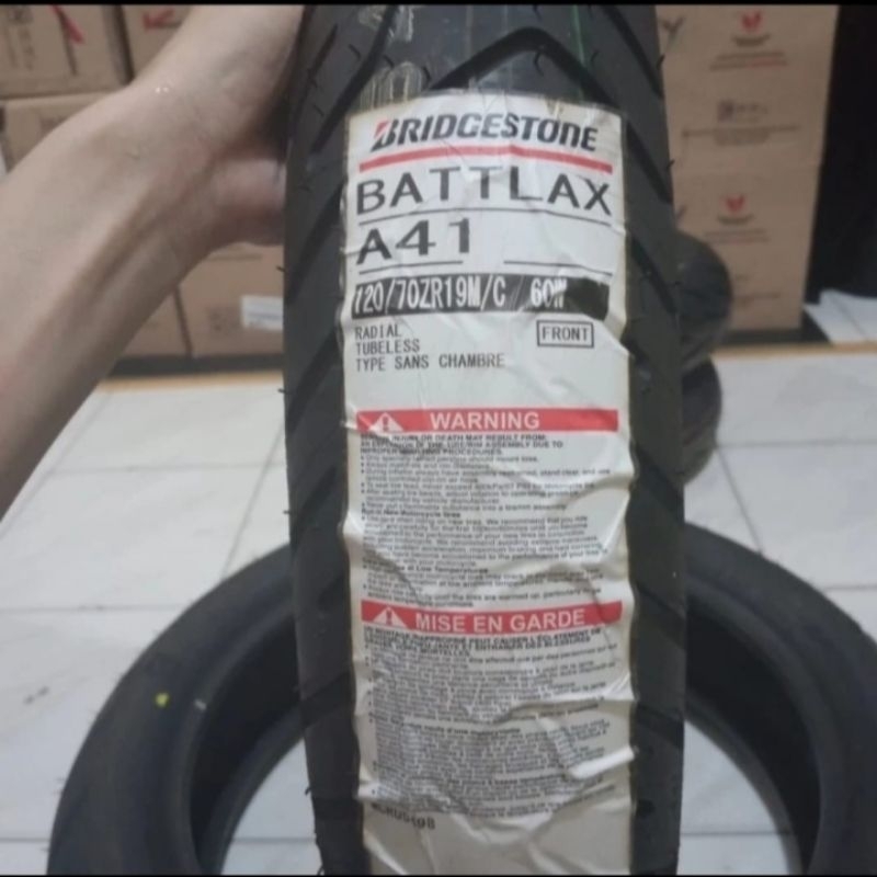 BAN LUAR BATTLAX BRIDGESTONE A41 UKURAN 120/70-19 TUBELESS