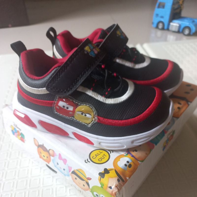Preloved sepatu Disney (Tsum Tsum)