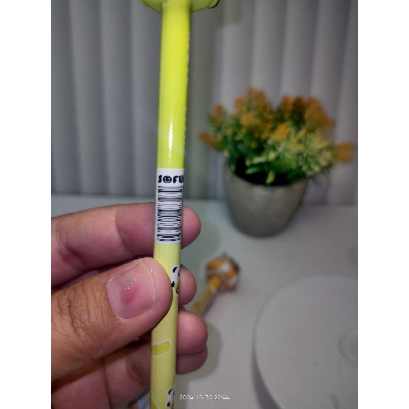 

Pensil karakter capibara pensil penghapus