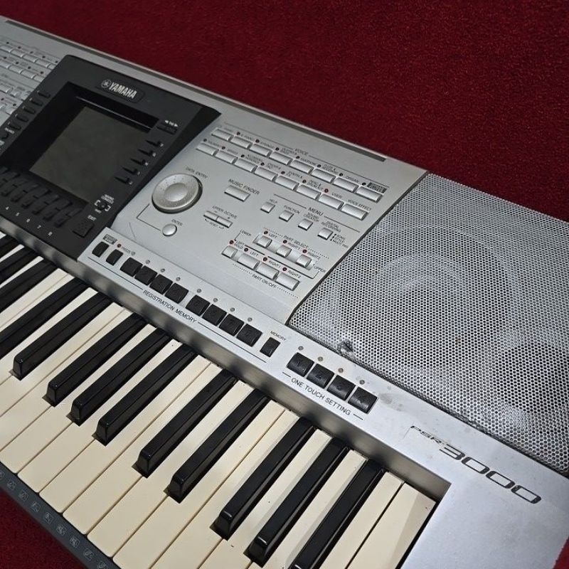YAMAHA PSR 3000 Keyboard Organ Tunggal Kondisi Second Normal Minus Pemakaian Rumahan