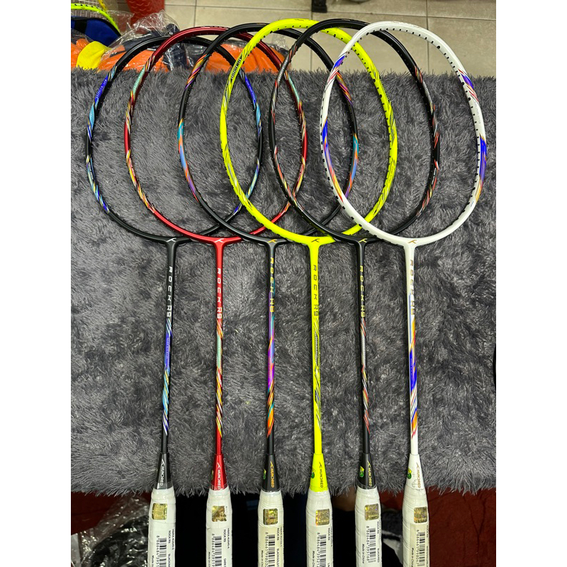 Raket Hundred Rock R8/R9