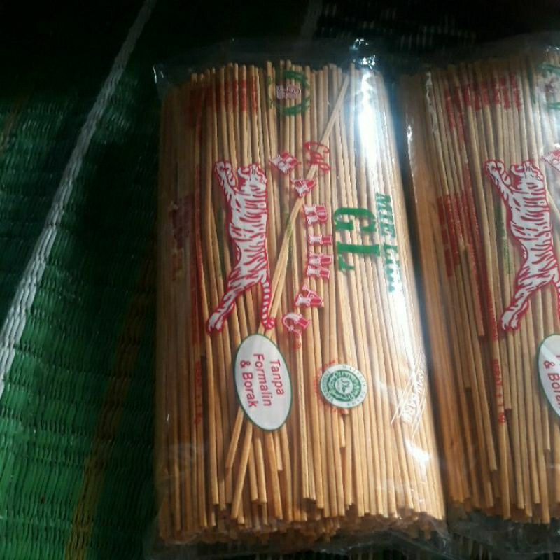 

mie lidi / mie gomak