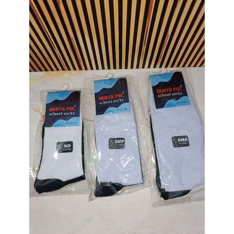 KAOS KAKI ANAK SEKOLAH SD SMP SMA/KAOS KAKI SEKOLAH /KAOS KAKI SEKOLAH HITAM PUTIH/KAOS KAKI SEKOLAH