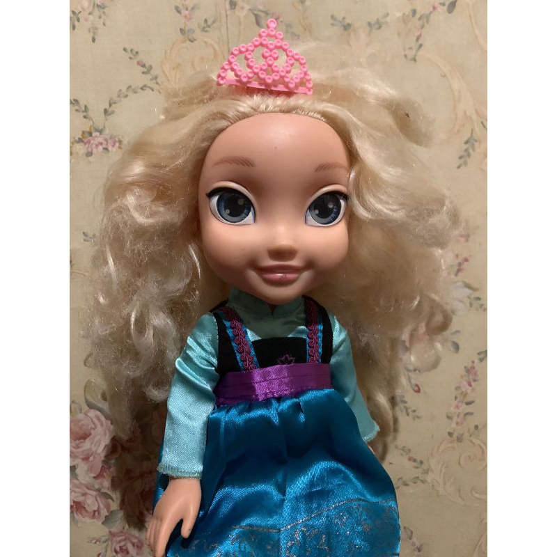 Doll disney preloved