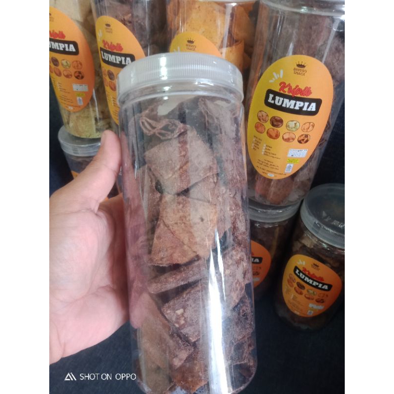 

kripik lumpia rasa coklat