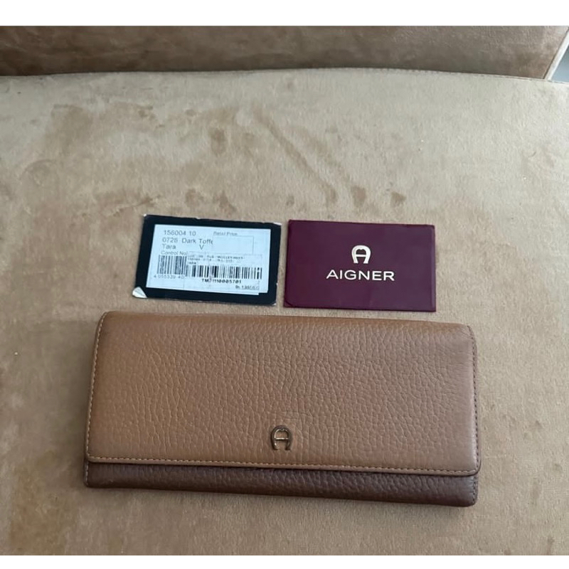 tas aigner preloved