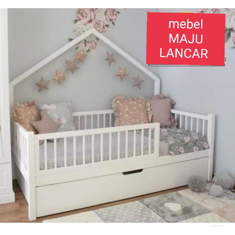 tempat tidur anak/ dipan anak kayu jati Landa warna putih