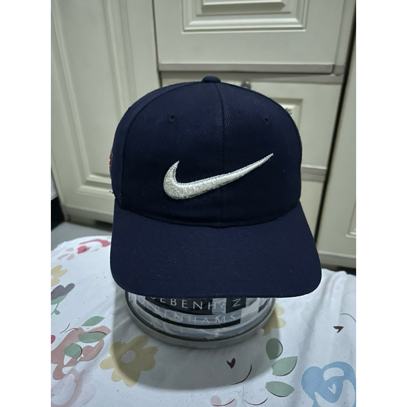 TOPI NIKE VINTAGE SNAPBACK BIG SWOOSH IRON BUTTON STRAP NIKE CENTANG / HAT CAPS