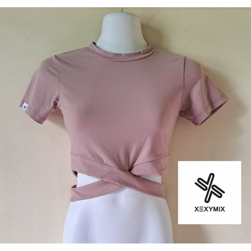 [PRELOVED/THRIFT] XEXYMIX CROPTOP KAOS ATASAN SPORT OLAHRAGA WANITA DUSTY PINK