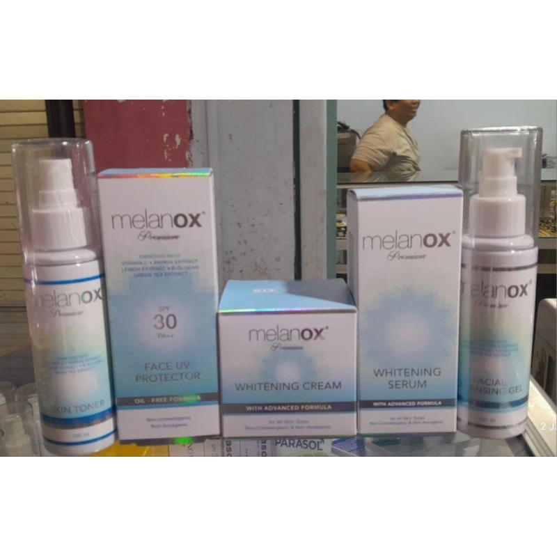 paket melanox whitening cream , melanox whitening serum , melanox face uv protector, melanox skin to