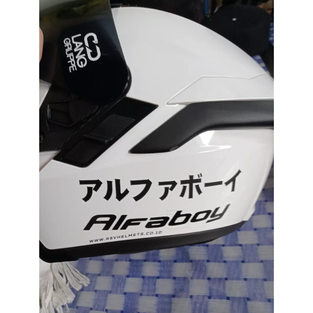 

RK Cutting Sticker Custom Nama Jepang - Sticker Japan - Untuk di Motor - Helm - Laptop - Mobil dll