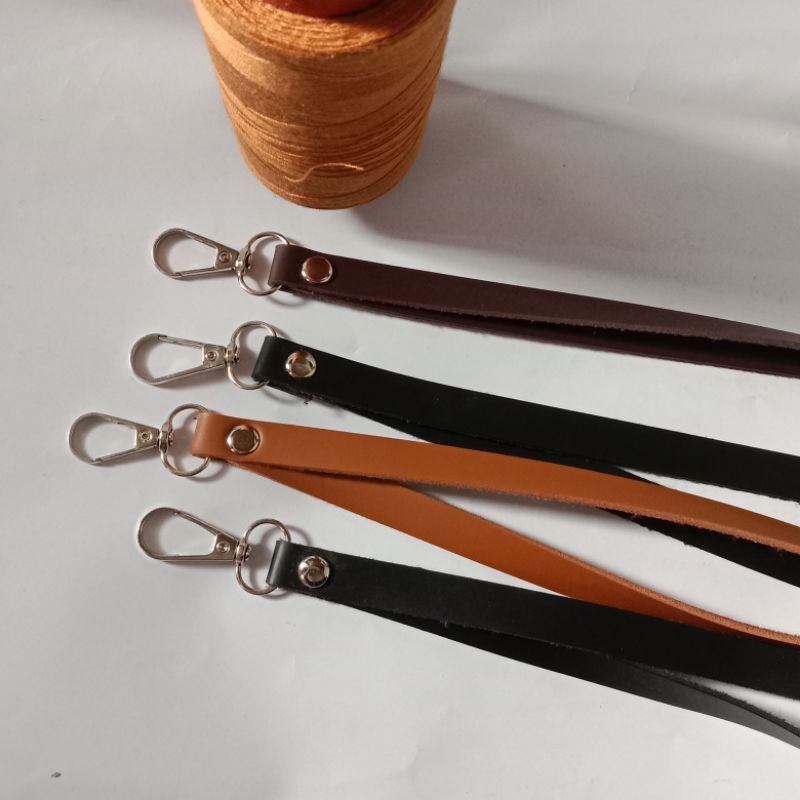 

Tali ID Card|Kalung id card lanyard|Gantungan Id Card