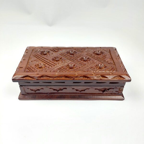 Tempat Perhiasan Kotak Ukir Kayu Jati