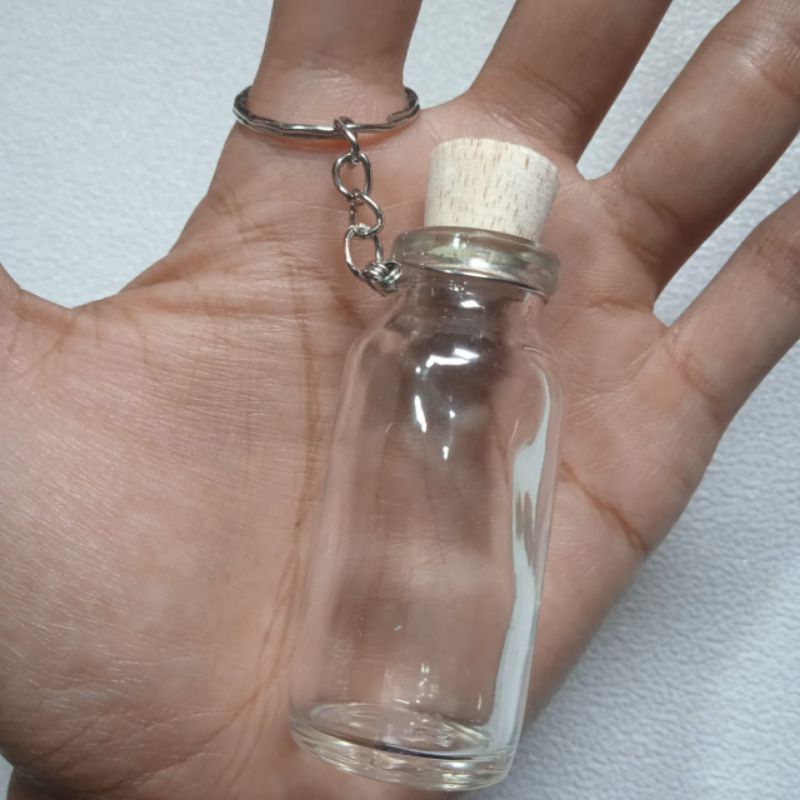 gantungan kunci botol kaca tutup  kayu/ key chain aesthetic