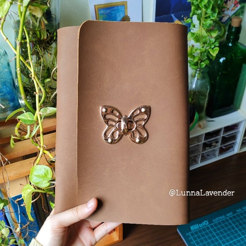 

Brown Butterfly Refillable Vintage Binder Journal A5