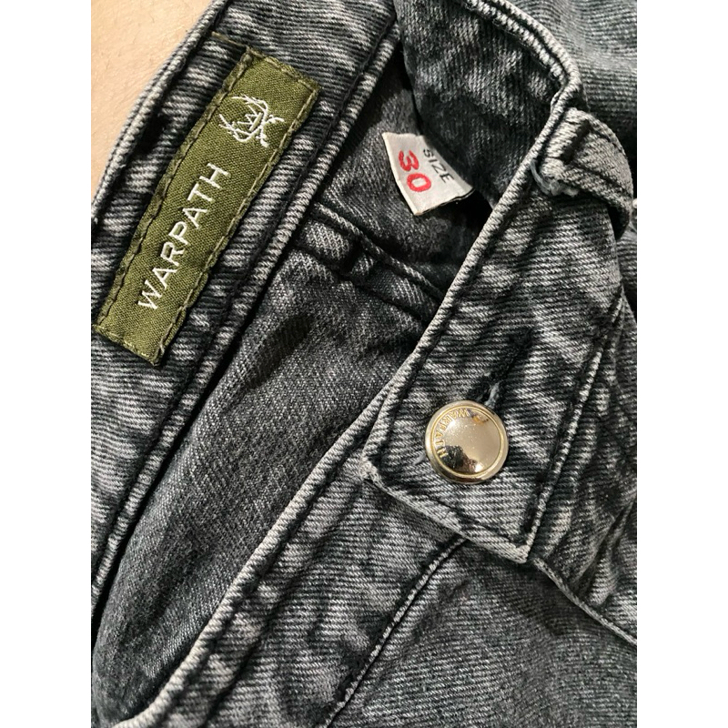 WARPATH - Celana Highwaist Kulot Loose Jeans Ripped Snow Black Non Stretch Coolgy (Pre-loved)