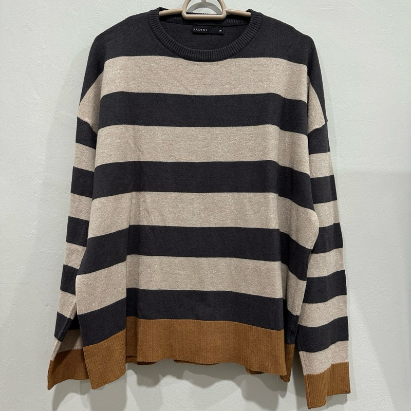 (22) PADINI Sweater Cewek
