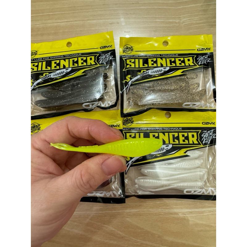 HARGA PROMO Soft lure Ozmy Silencer 8cm super baby silencer FREE HOOK 2pcs