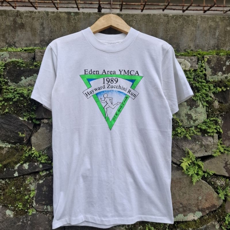 Kaos Eden Area YMCA 1989 Hayward Zucchini Run by Oneita Single stitch
