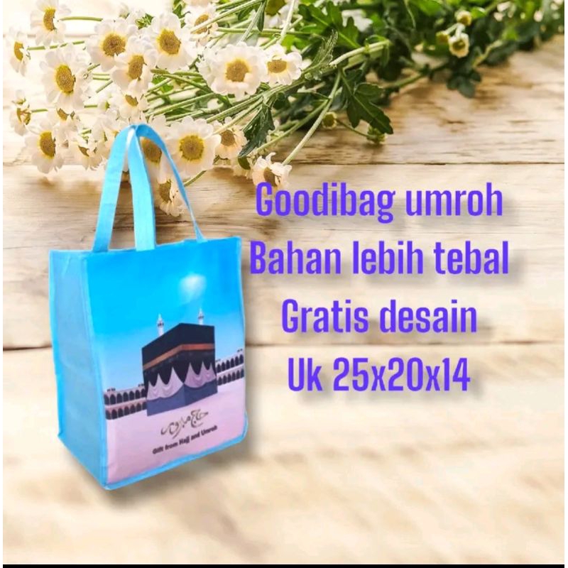 

Tas Hampers Haji dan Umroh Spunbond & Banner Tahan Lama - Ukuran 25x20x15 cm | goodiebag haji dan umrah