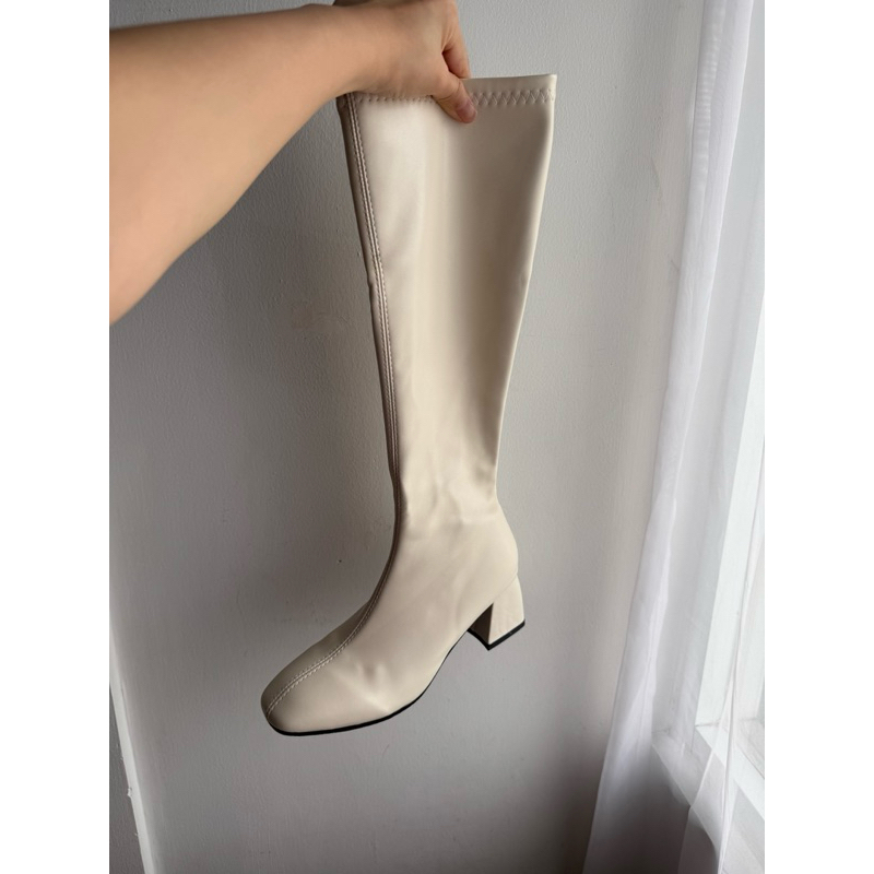 Sepatu Boots Winter Wanita