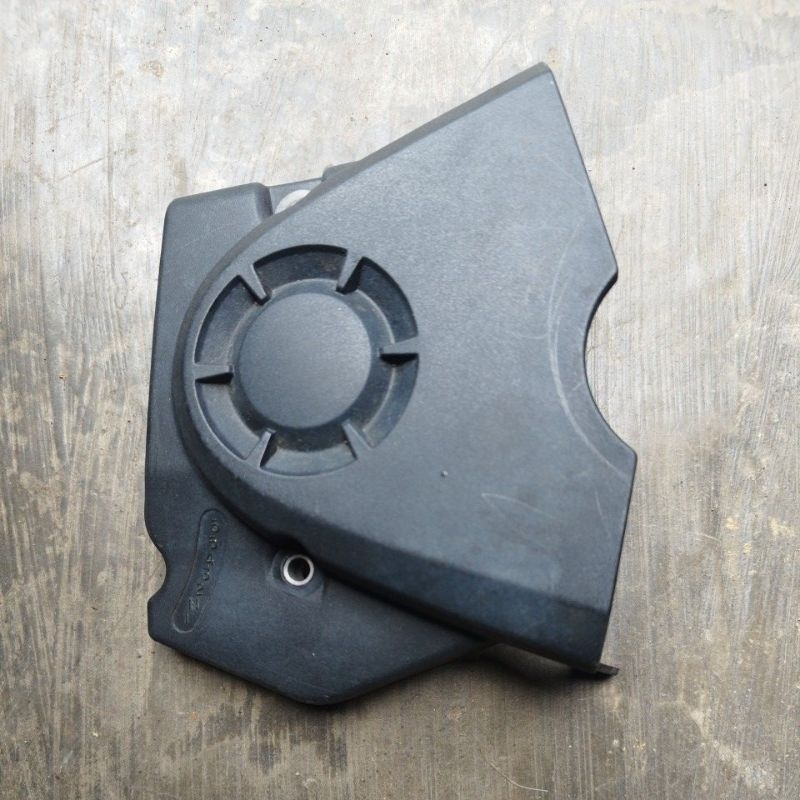 Tutup gear depan CBR 150 fi facelift.Cover gear depan CBR 150R led cbr old original copotan
