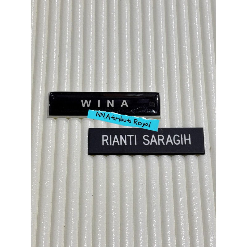 

NAMETAG GLOSSY | NAMETAG DOFF