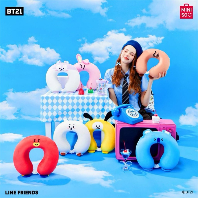 Miniso BT21 Neck Pillow / Bantal leher bts bt21 kpop