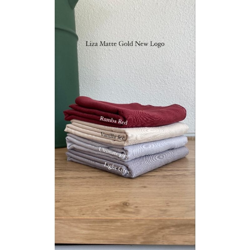 Hijab Segiempat Polos Deenay Liza Matte Gold Rumba red||Light grey||Ultimate grey||Vanilla Ice