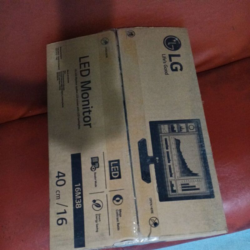 monitor 16inch LED LG