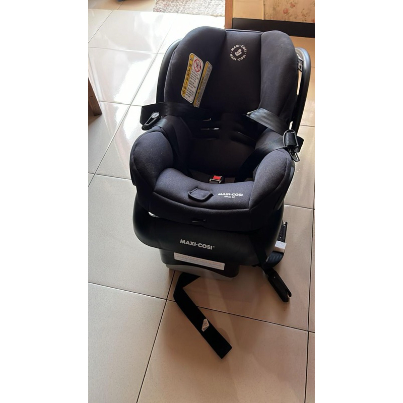 MaxiCosi CAR SEAT