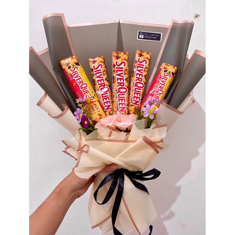 

Bucket coklat/bucket silverqueen/kado ultah/kado anniv/kado wisuda/kado unik/hadiah pacar valentine