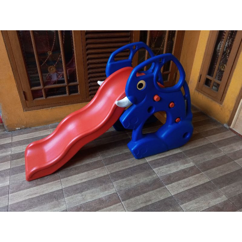 PRELOVED MOBILAN ANAK LITTLE TIKES COZY COUPE CAR STEP2 LITTLE TIKES LERADO SMOBY SECOND BEKAS MOBIL