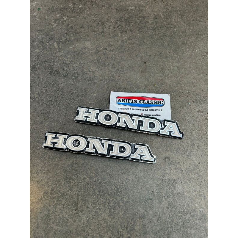 Emblem Logo Simbol Tangki Honda cb125 cb 125 cb100 k3 original