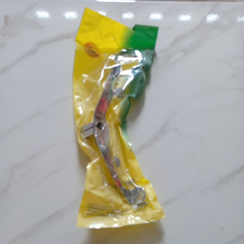 Pedal operan gigi Supra