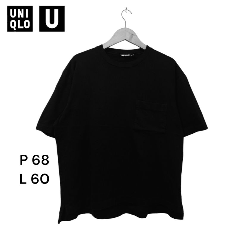 kaos UNIQLO U pocket warna hitam size XL