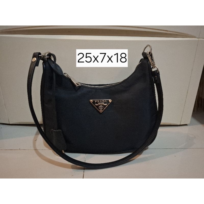 Shoulderbag Ala Prada / Tas ketek nilon