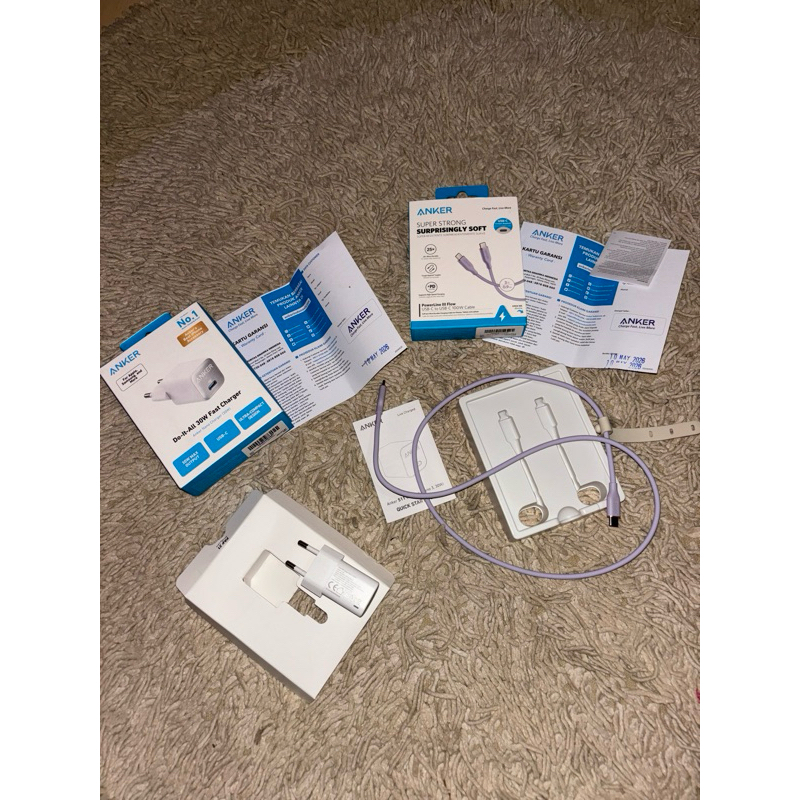 AdaptorAnker & KabelUSB Anker